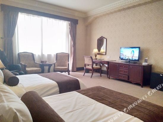 Фото Tianjin First Hotel