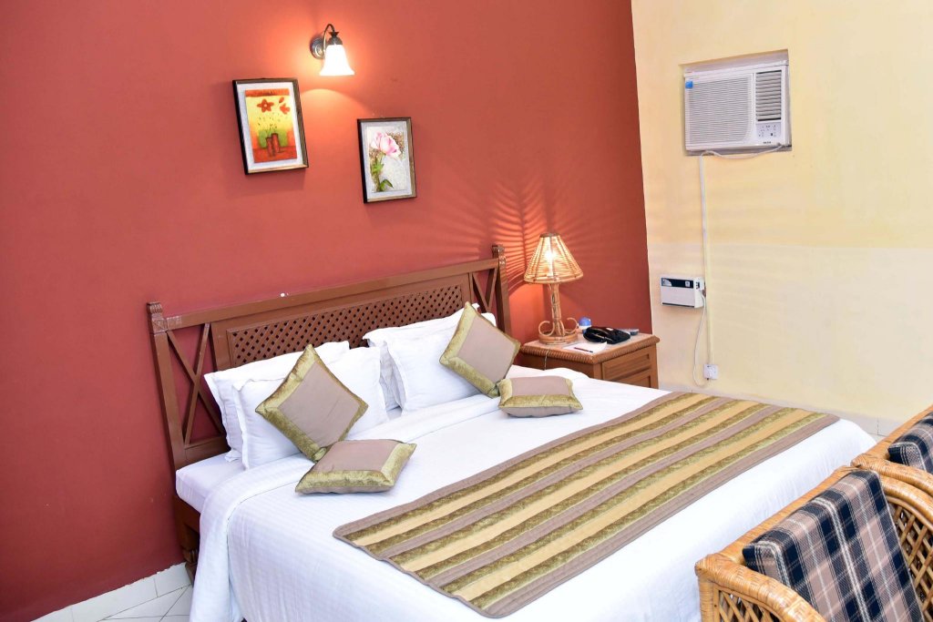 Фото Indismart Woodbourne Resort