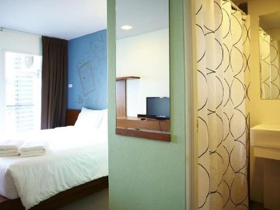 Фото The Loft 77 Hotel