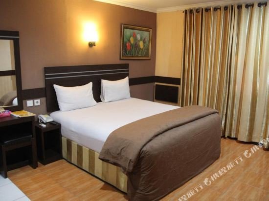 Фото 195961982598