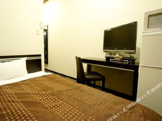 Фото Hotel LiVEMAX Esaka