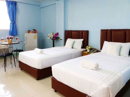 Фото Happyland Mansion