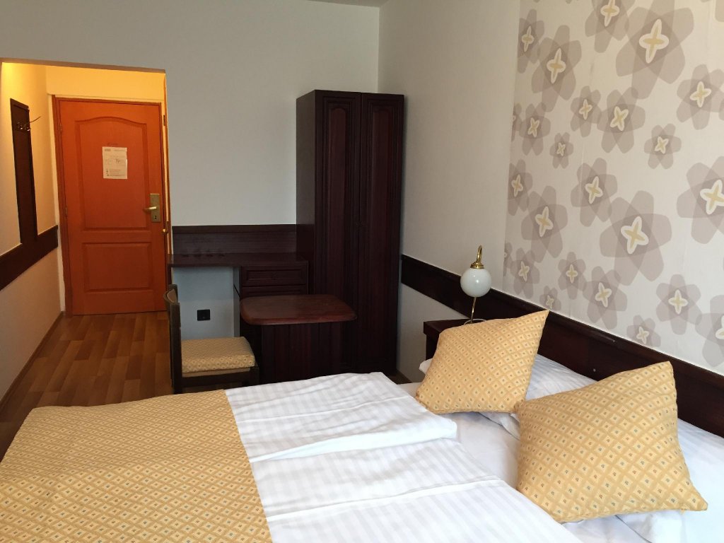 Фото Hotel Gloria Budapest