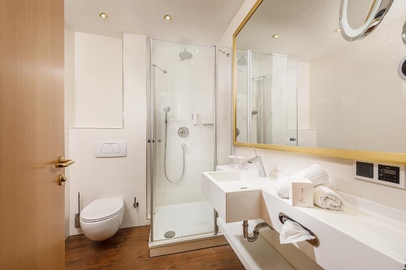 Фото Schlosskrone