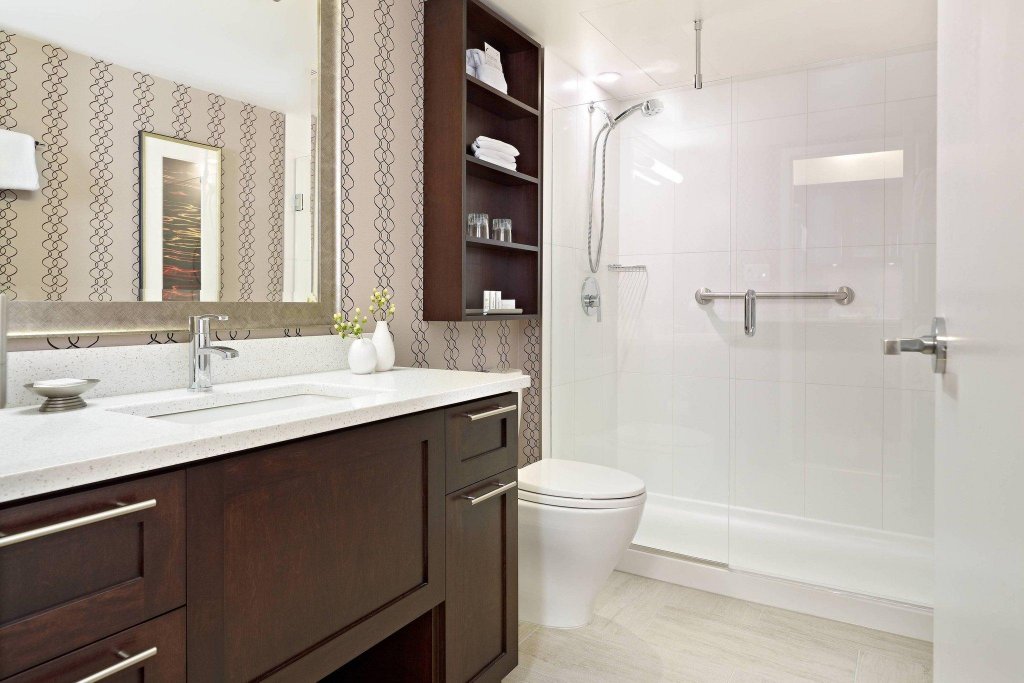 Фото Residence Inn Vancouver Downtown
