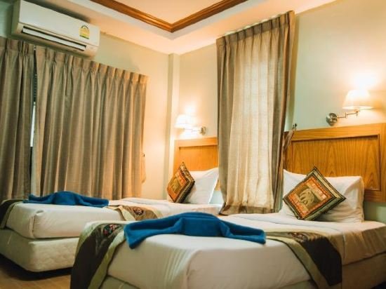 Фото Chilli Hotel & Restaurant