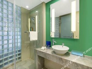 Гостиница Holiday Inn Express Hangzhou Xixi Tourism Zone, an Ihg Hotel
