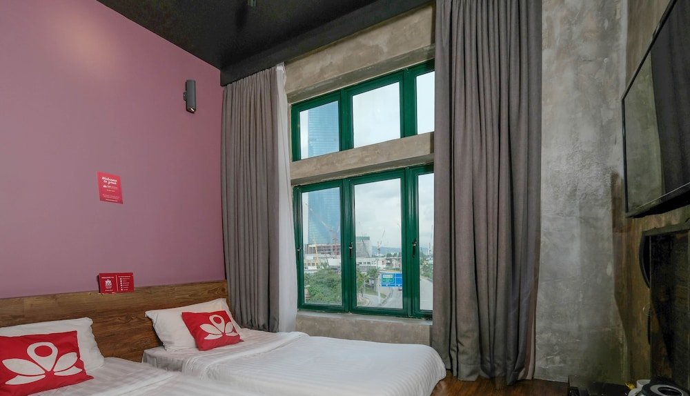 Фото 28669557501