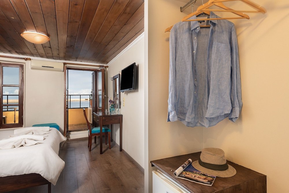 Фото Porto Antico Superior Apartments