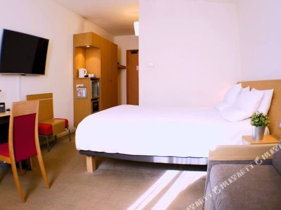 Фото Novotel Roma Est