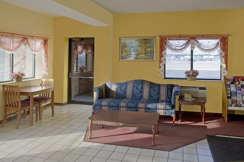 Фото Americas Best Value Inn Livonia Detroit