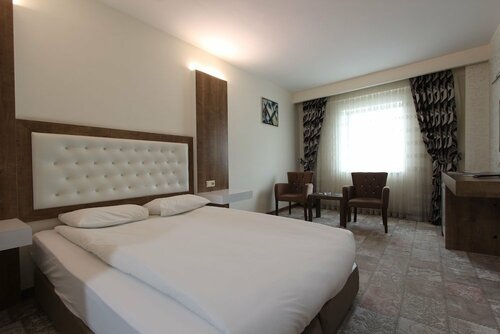 Гостиница Kent Otel в Карамане