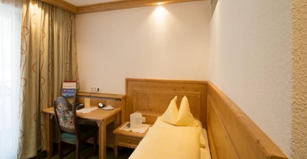 Фото Hotel Alpenland