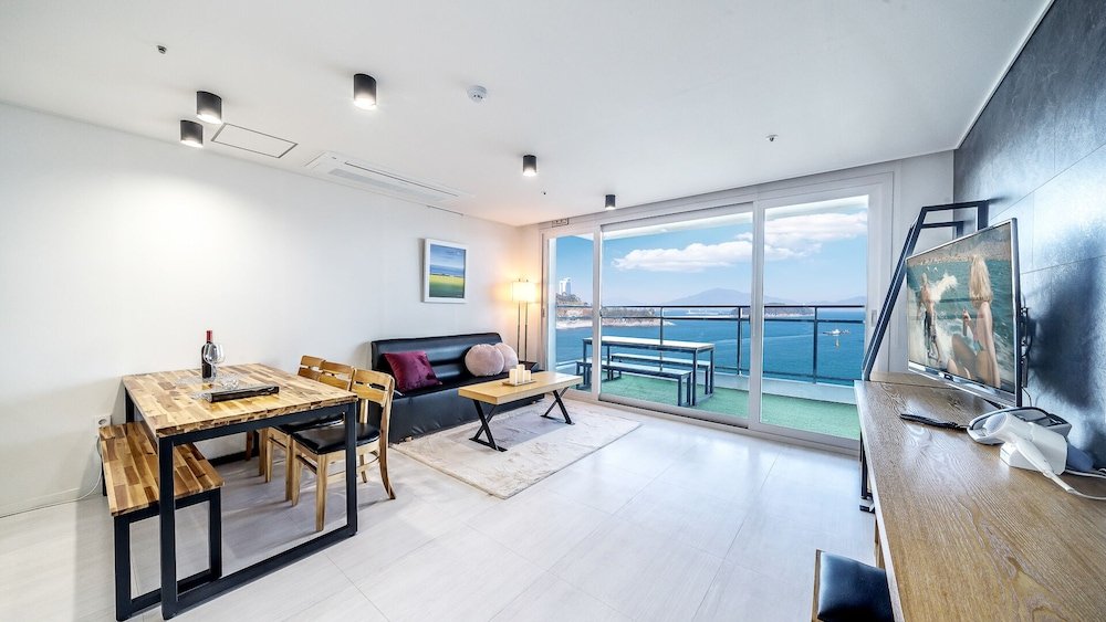 Фото Sunhill Hotel & Pension