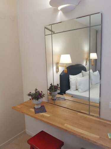 Гостиница Q Village Hotel в Нетании
