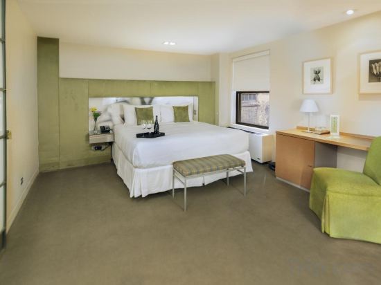 Фото The Shoreham Hotel