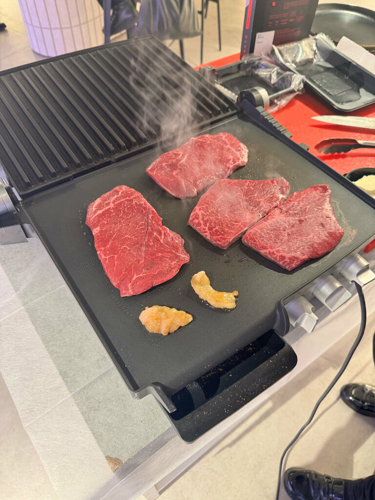 Alcoholic beverages Мясо и Вино Мираторг, Moscow, photo