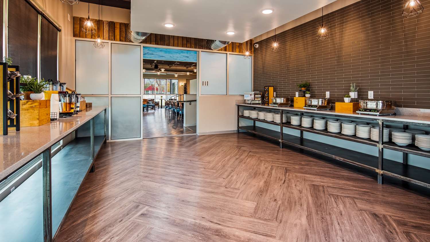 Фото Best Western Premier Ankeny Hotel