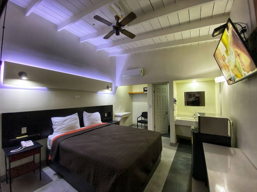 Фото Hotel Reno