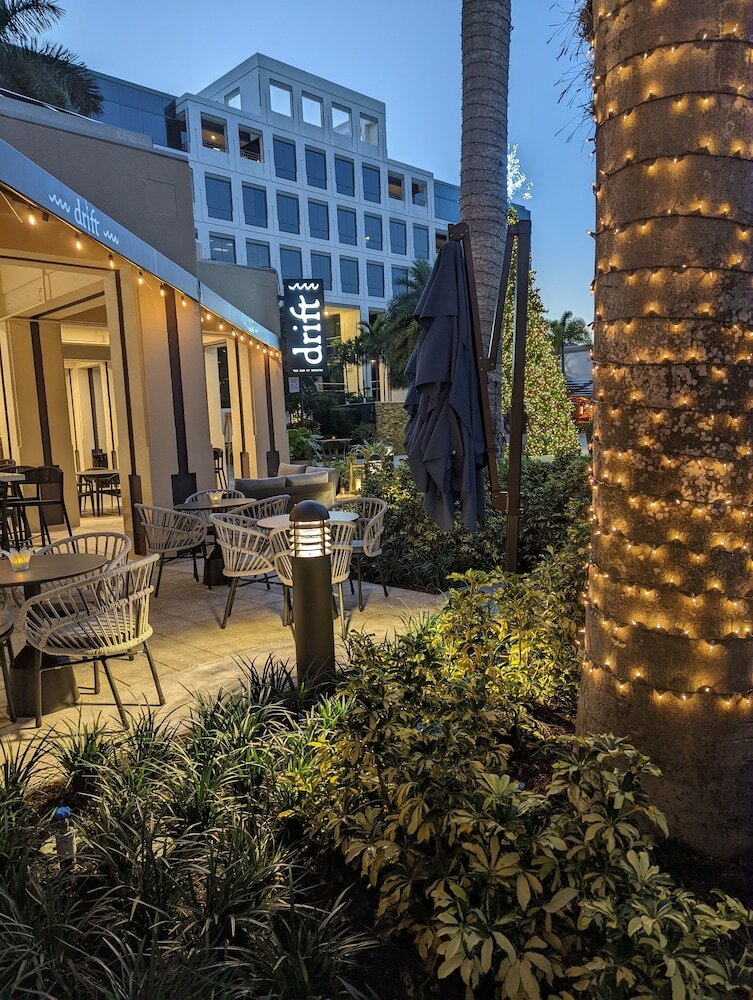Фото Boca Raton Marriott at Boca Center