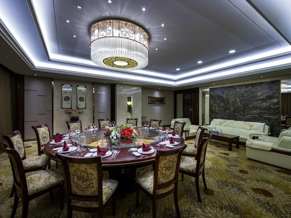 Фото Grand Mercure Wuhan Qiaokou