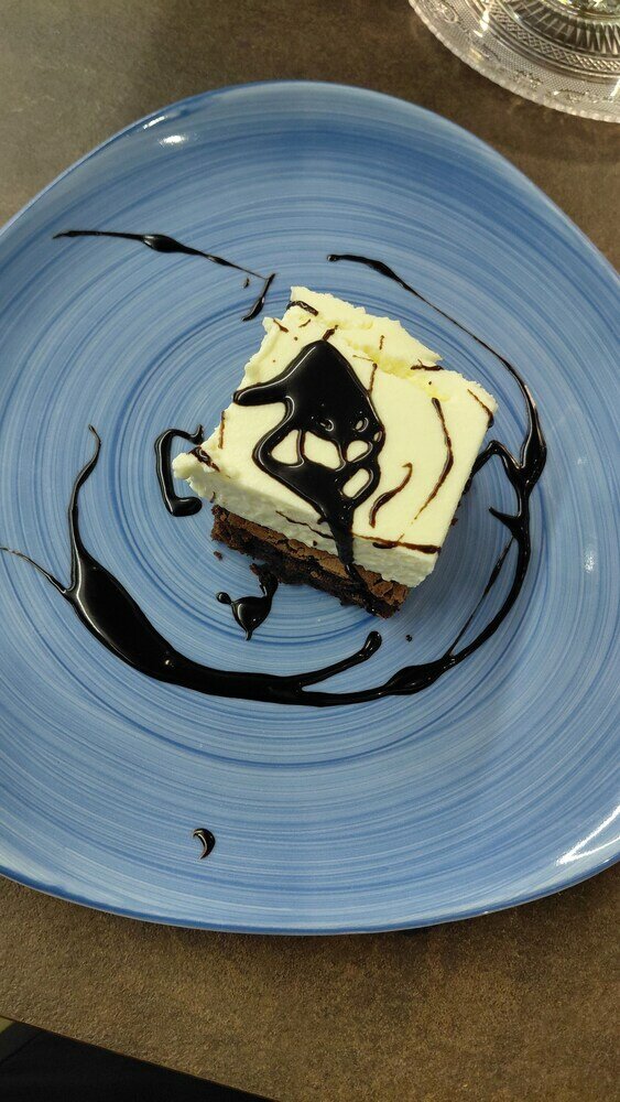 Фото Petit Hotel