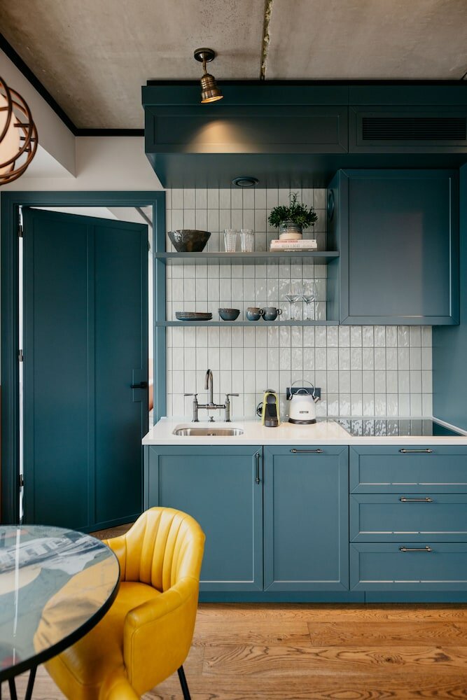 Фото The July - Boat & Co