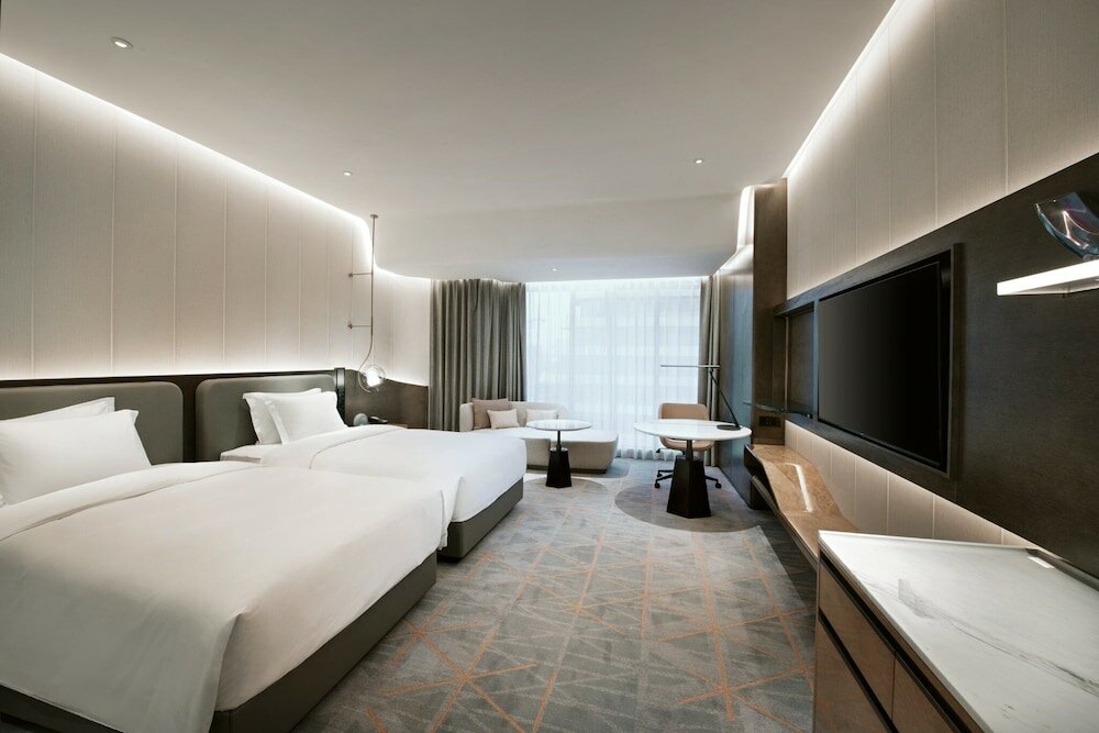 Фото Crowne Plaza Wuhan Optics Valley, an Ihg Hotel