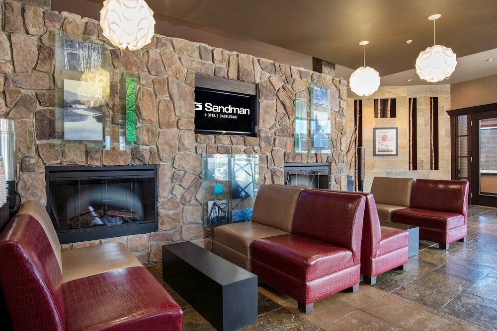 Фото Sandman Hotel Castlegar