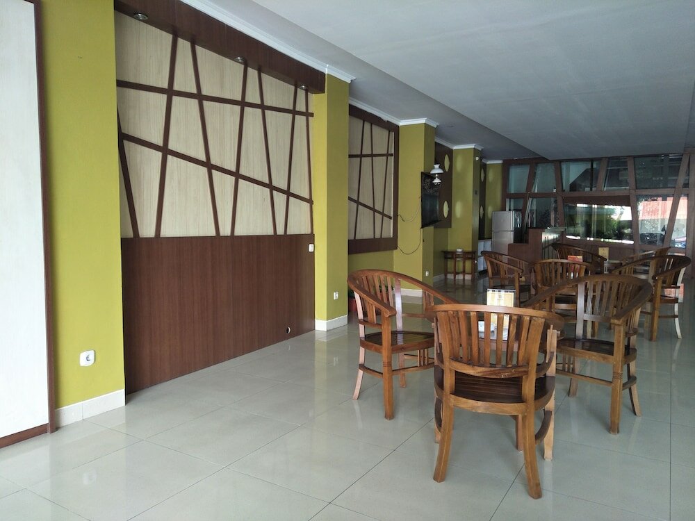 Фото Nueve Jogja Hotel