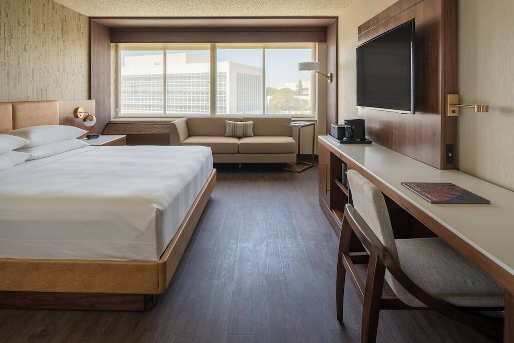 Фото Fullerton Marriott at California State University