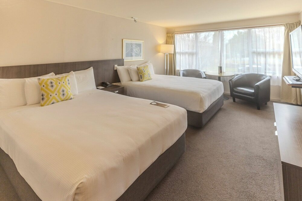 Фото Kingsgate Hotel Te Anau