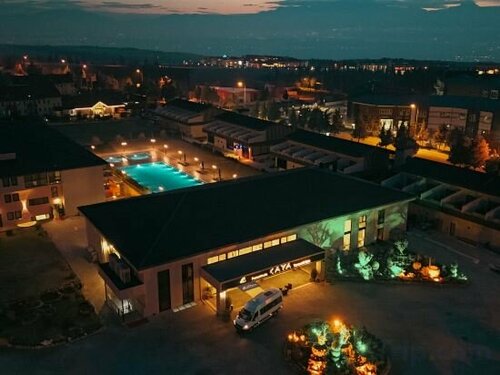 Гостиница Pamukkale Kaya Thermal Hotel в Гюнее