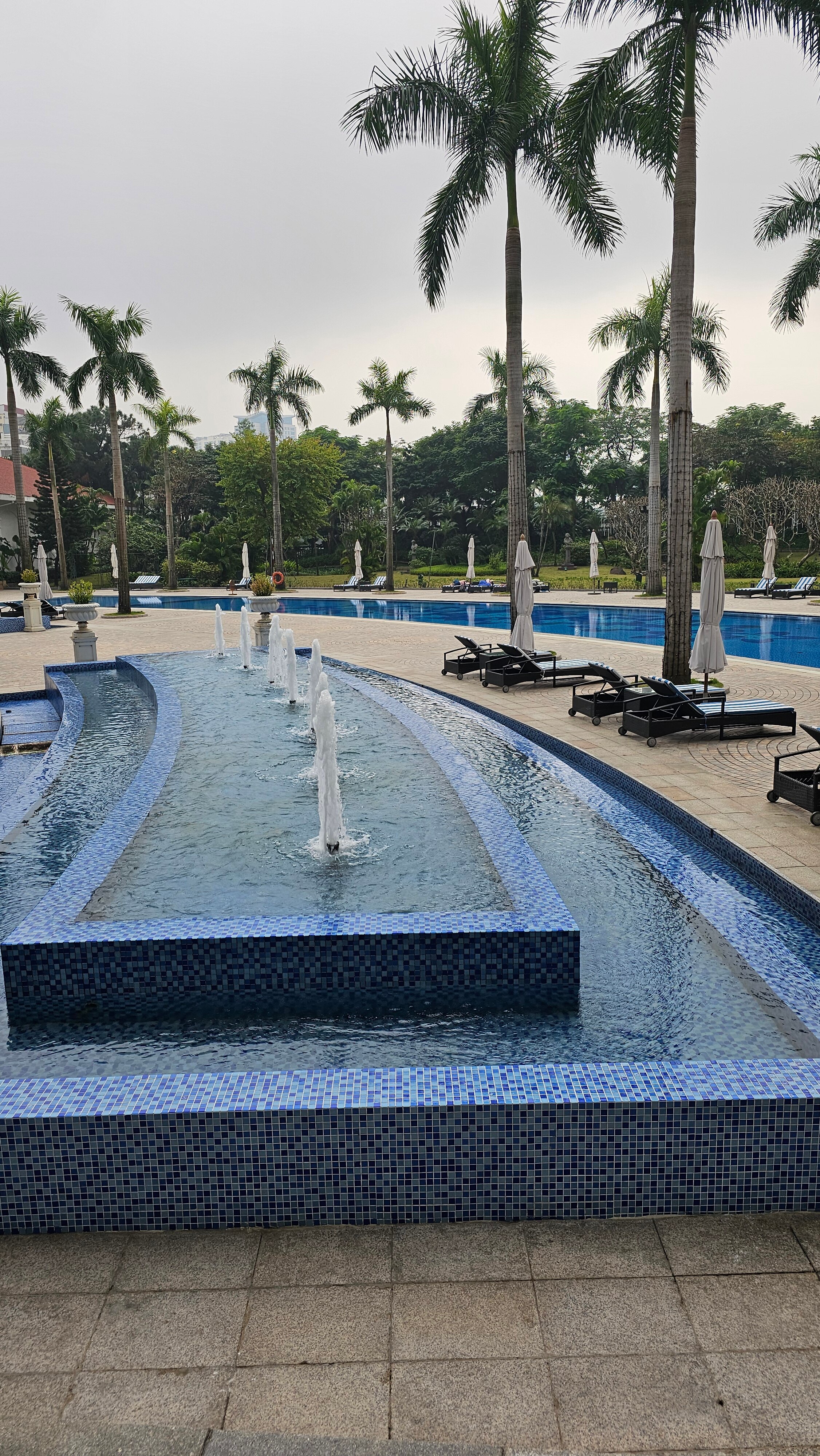 Фото Hanoi Daewoo Hotel