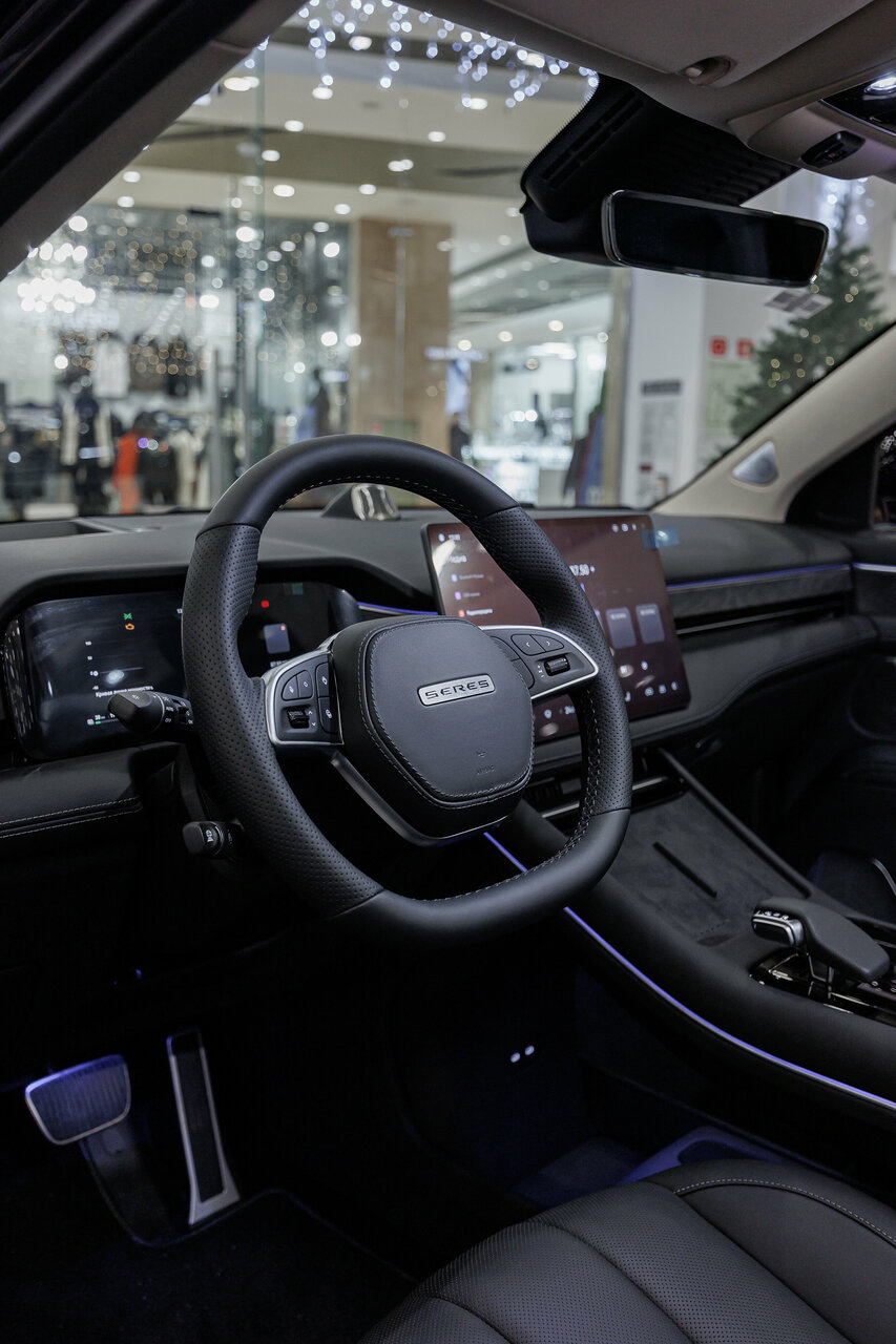 photo Seres, Delivery Car