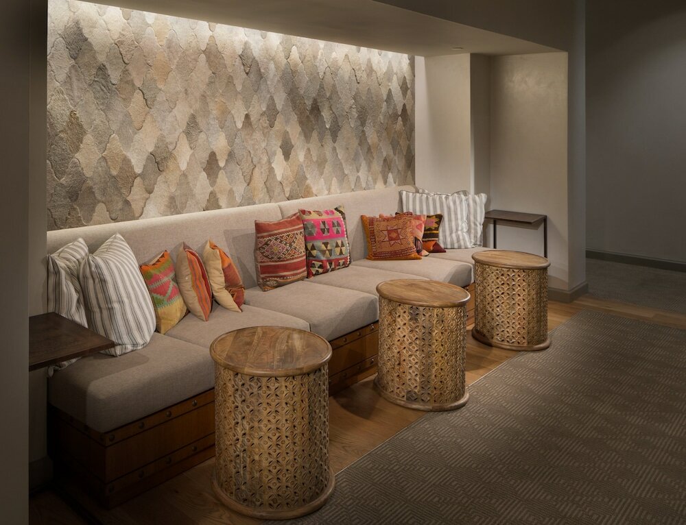 Фото Valencia Riverwalk