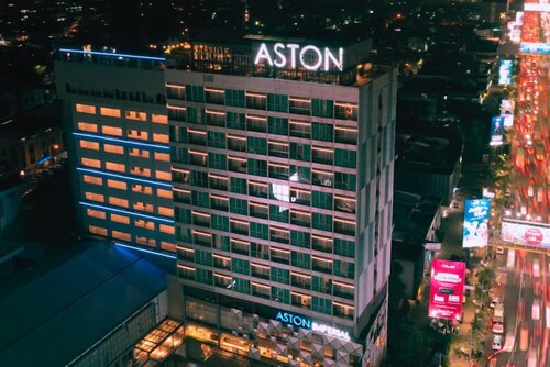 Внешний вид отеля Aston Imperial Bekasi Hotel & Conference Center в Бекаси, фото 3