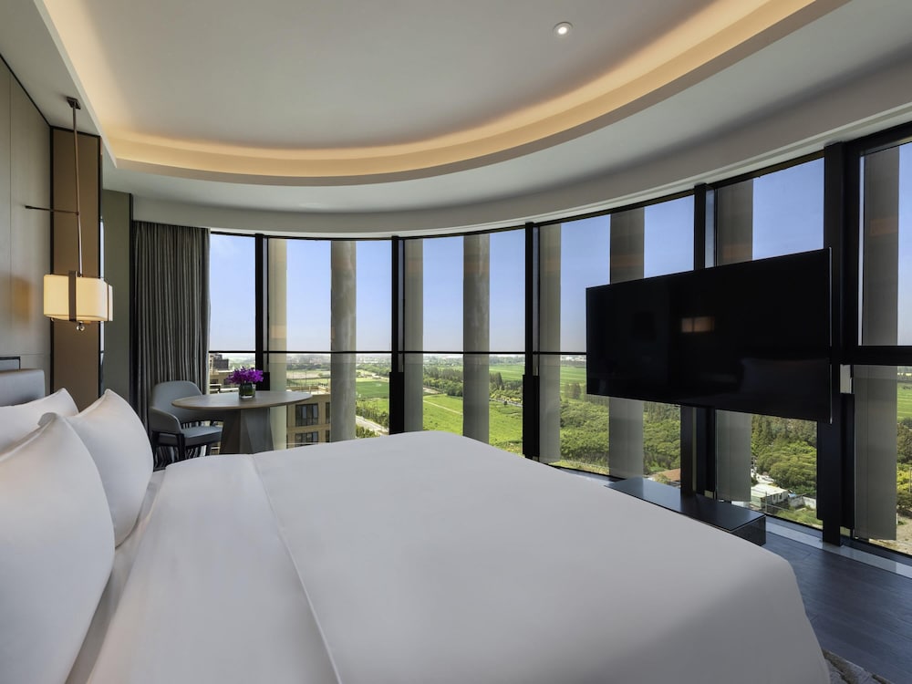 Фото Grand Mercure Shanghai Lingang