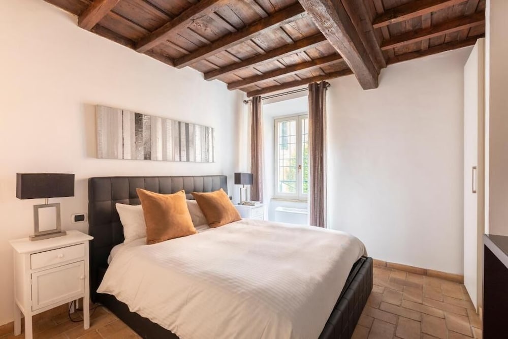 Фото Dimora ai Fori - Guesthouse