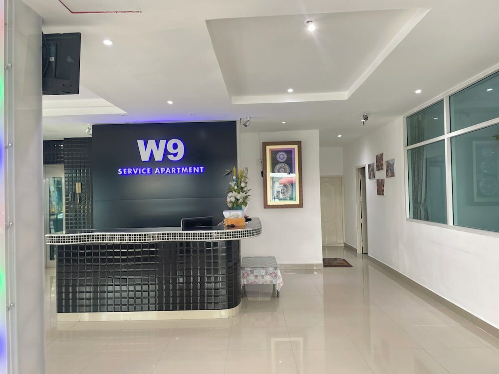 Фото W-9 Hotel