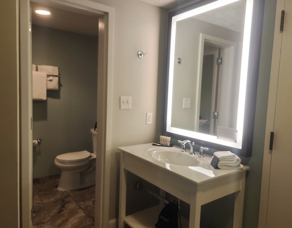 Фото Natural Bridge Hotel, Trademark Collection by Wyndham