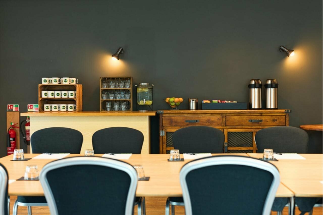 Фото Pentahotel Warrington