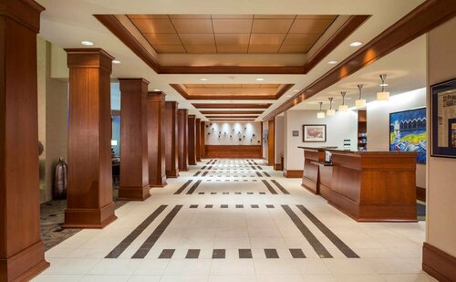 Внешний вид отеля Hilton Garden Inn Portsmouth Downtown в Портсмуте, фото 4