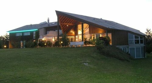 Гостиница Hotel Les Portes d'Apcher в Бриуде