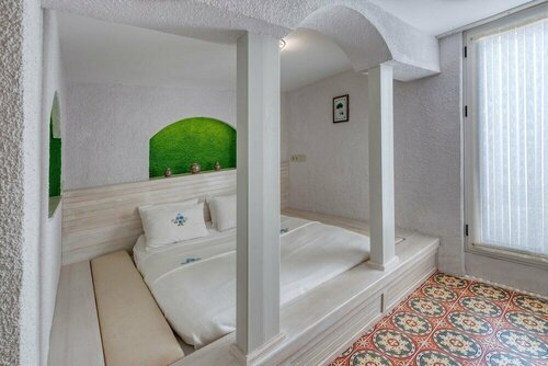 Гостиница Gardenya Buti̇k Otel в Гюзельбахче