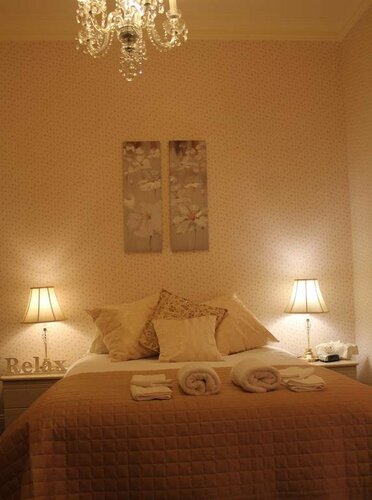 Гостиница Strathburn Cottage Luxury Bed & Breakfast в Боурале