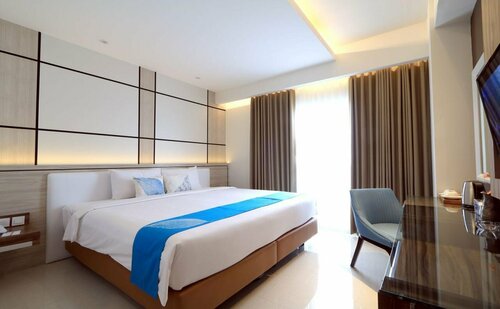 Гостиница Java Lotus Hotel Jember в Джембере