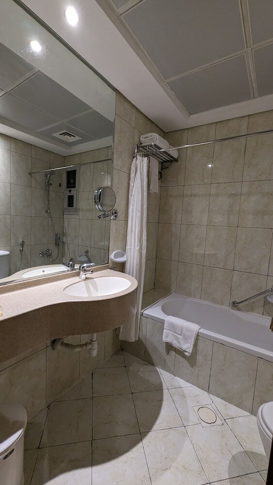 City Tower Hotel - 19