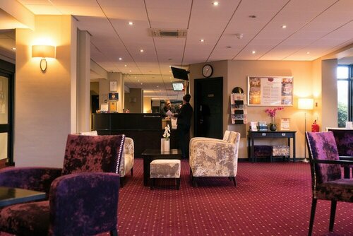 Гостиница Briar Court Hotel в Хаддерсфилде