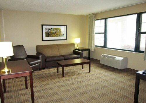 Гостиница Extended Stay America Suites Elizabeth Newark Airport в Элизабет